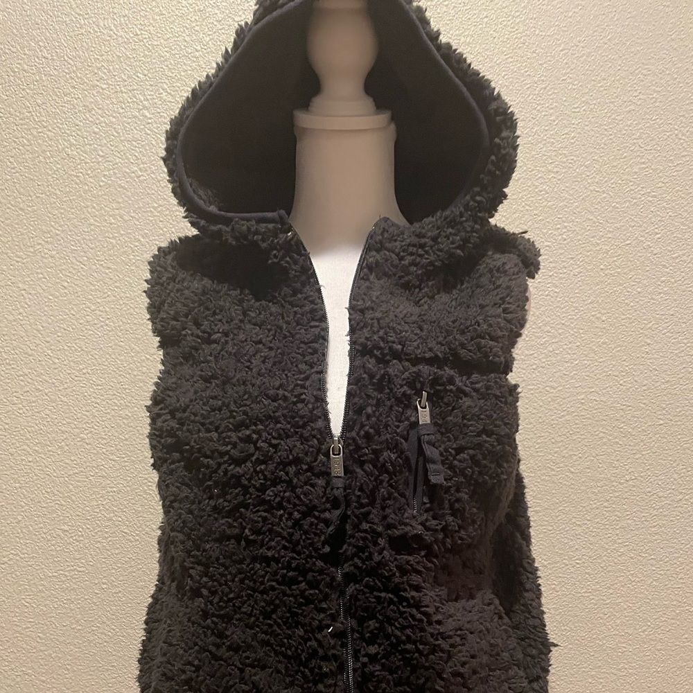 Weatherproof Vintage Hooded Sherpa Women's Vest Black Size M